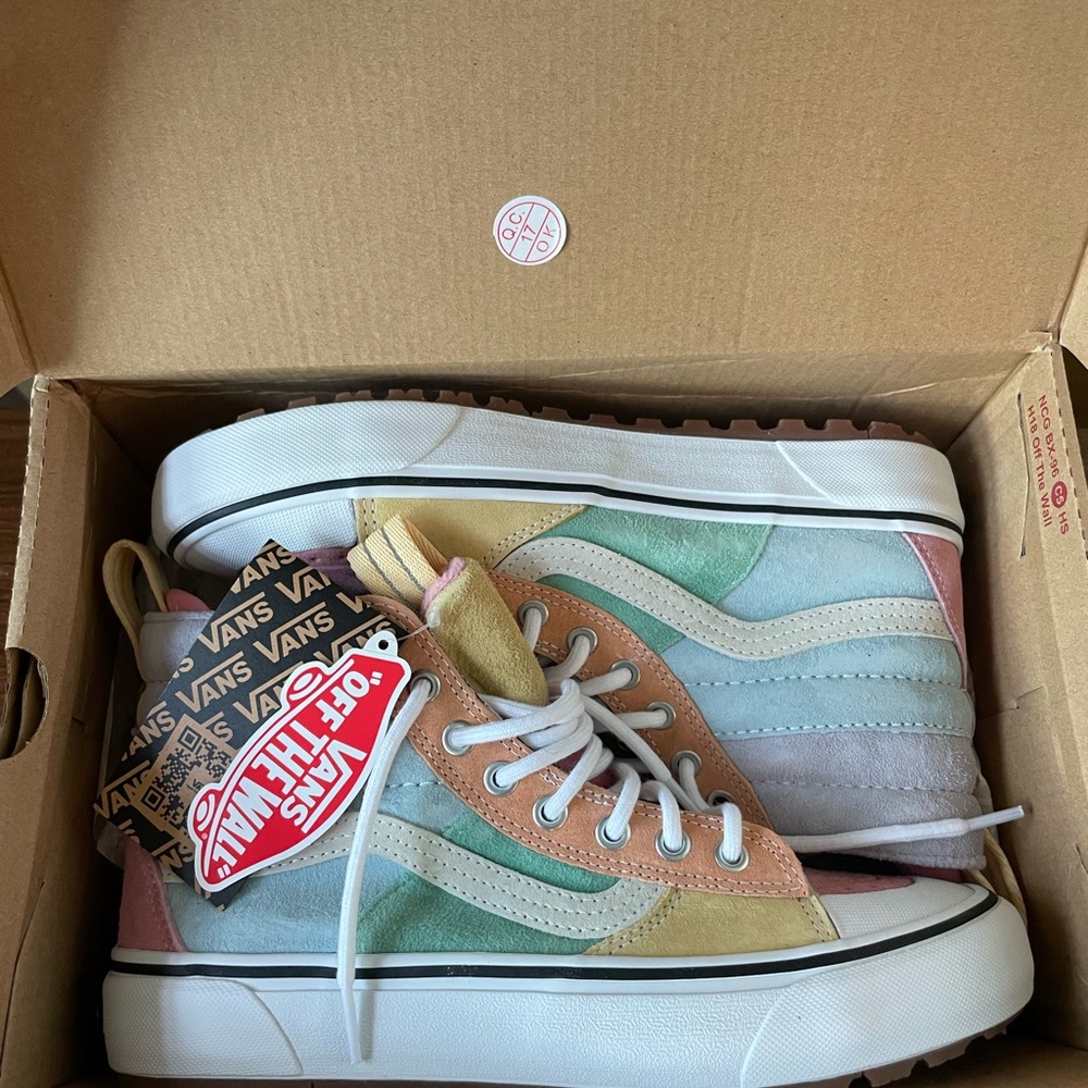 VANS. HIGHTOP.